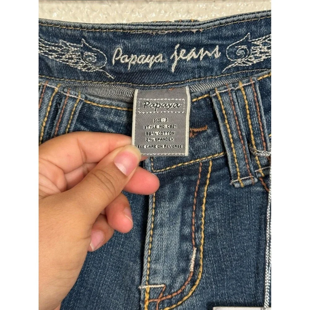 Y2K Papaya Denim Capri Jeans Low Rise Stretch Embroidered Back Pockets Size 3